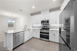 Townhouse, 330 Via Amor pl, Fullerton, CA 92832 - 7