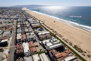 Residential Income, 113 25th street, Manhattan Beach, CA 90266 - 9