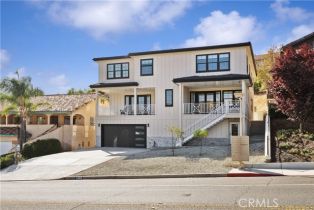 Single Family Residence, 22163 Vacation DR, Canyon Lake, CA  Canyon Lake, CA 92587