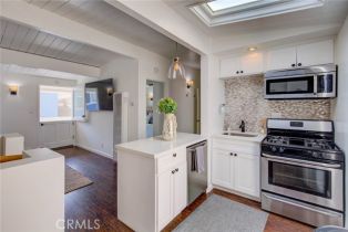 Residential Lease, 217 35th PL, Manhattan Beach, CA  Manhattan Beach, CA 90266