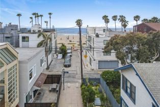 Residential Income, 12 25th pl, Venice, CA 90291 - 12