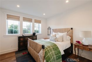 Single Family Residence, 441 3rd st, Manhattan Beach, CA 90266 - 26