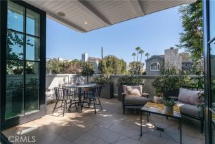 Single Family Residence, 441 3rd st, Manhattan Beach, CA 90266 - 4