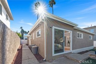 Single Family Residence, 1627 1st, Manhattan Beach, CA 90266 - 34