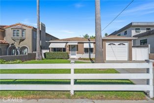 Single Family Residence, 1627 1st, Manhattan Beach, CA 90266 - 4