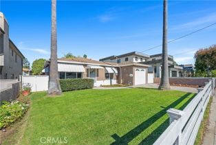 Single Family Residence, 1627 1st, Manhattan Beach, CA 90266 - 5