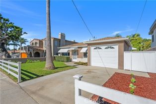 Single Family Residence, 1627 1st, Manhattan Beach, CA 90266 - 7