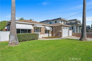 Single Family Residence, 1627 1st, Manhattan Beach, CA 90266 - 8