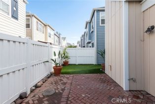 Condominium, 1800 Pacific Coast, Redondo Beach, CA 90277 - 9