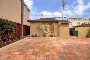 Single Family Residence, 333 5th st, Manhattan Beach, CA 90266 - 23