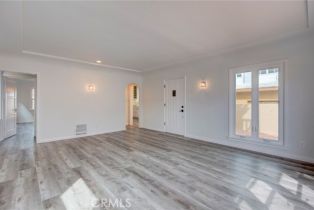 Single Family Residence, 333 5th st, Manhattan Beach, CA 90266 - 9