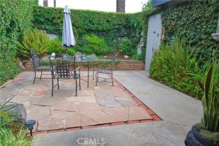 Single Family Residence, 545 1st st, Manhattan Beach, CA 90266 - 23