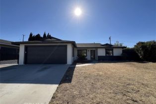 Single Family Residence, 1018  E Buoy AVE, Orange, CA  Orange, CA 92865