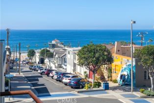 Townhouse, 304 11th st, Manhattan Beach, CA 90266 - 3