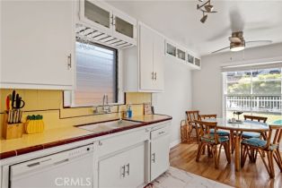 Single Family Residence, 2801 Pine ave, Manhattan Beach, CA 90266 - 12