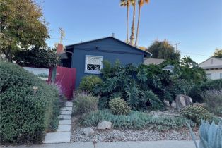 Single Family Residence, 1116 Rose AVE, Venice, CA  Venice, CA 90291