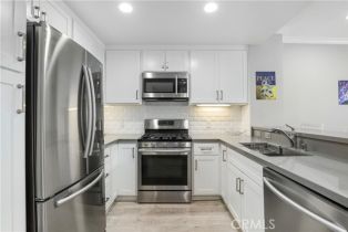 Condominium, 13200 Pacific Promenade, Playa Vista, CA 90094 - 5