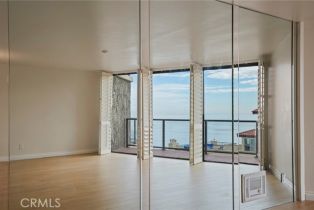 Condominium, 531 Esplanade, Redondo Beach, CA 90277 - 7