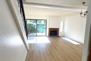 Condominium, 5760 Owensmouth ave, Woodland Hills, CA 91367 - 7