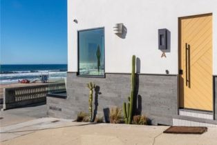 Condominium, 2200 The Strand, Manhattan Beach, CA 90266 - 2