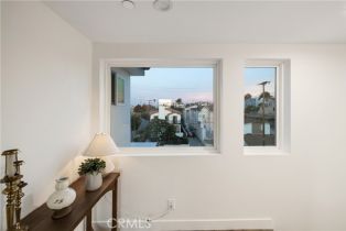 Single Family Residence, 201 Juanita ave, Redondo Beach, CA 90277 - 42