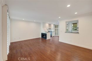 Condominium, 555 Esplanade, Redondo Beach, CA 90277 - 3