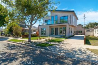 Single Family Residence, 10943 Pickford way, Culver City, CA 90230 - 2