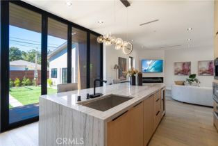 Single Family Residence, 10943 Pickford way, Culver City, CA 90230 - 21