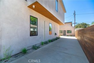 Single Family Residence, 10943 Pickford way, Culver City, CA 90230 - 56