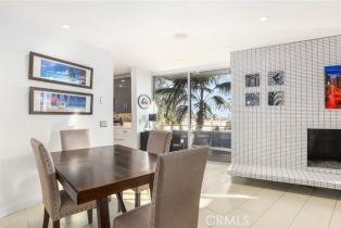 Condominium, 8401 Fountain ave, West Hollywood , CA 90069 - 9