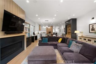 Single Family Residence, 4517 Stansbury ave, Sherman Oaks, CA 91423 - 25