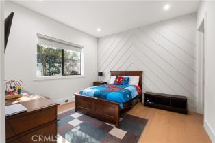 Single Family Residence, 4517 Stansbury ave, Sherman Oaks, CA 91423 - 32