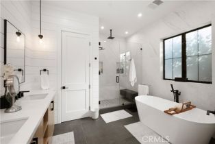 Single Family Residence, 4517 Stansbury ave, Sherman Oaks, CA 91423 - 47