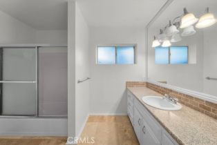 Single Family Residence, 408 Avenida Mirola, Palos Verdes Estates, CA 90274 - 14