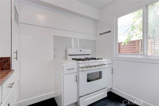 Residential Income, 203 15th, Manhattan Beach, CA 90266 - 9