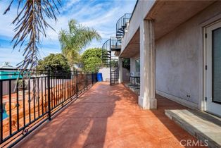 Single Family Residence, 627 Gertruda ave, Redondo Beach, CA 90277 - 21