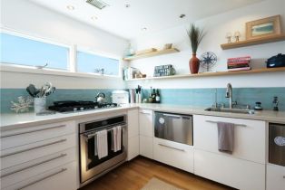 Condominium, 323 31st st, Manhattan Beach, CA 90266 - 6