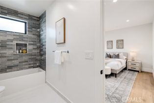 Single Family Residence, 1820 9th st, Manhattan Beach, CA 90266 - 66