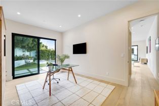 Single Family Residence, 4949 Petit ave, Encino, CA 91436 - 33