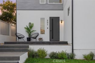 Single Family Residence, 201 Juanita ave, Redondo Beach, CA 90277 - 4