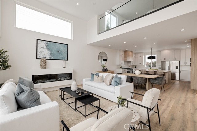 Single Family Residence, 201 Juanita ave, Redondo Beach, CA 90277 - 1