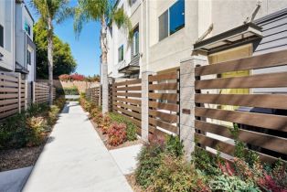 Condominium, 14035 Zirconia ln, Gardena, CA 90247 - 3