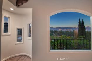 Residential Income, 3700 Arbolada Road, Los Feliz, CA 90027 - 18