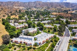 Condominium, 9431 Via Patricia, Burbank, CA 91504 - 33