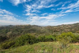 , 24931 Thousand Peaks rd, Calabasas, CA 91302 - 18