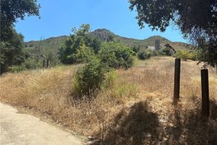 , 30100 Mulholland, Agoura Hills, CA 91301 - 9