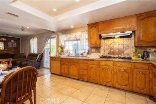 Single Family Residence, 3027 Amigos dr, Burbank, CA 91504 - 11