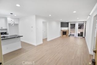 Condominium, 445 Ivy st, Glendale, CA 91204 - 2