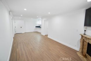 Condominium, 445 Ivy st, Glendale, CA 91204 - 4