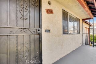 Single Family Residence, 13031 Catalina ave, Gardena, CA 90247 - 3